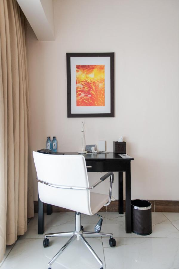 Acacia Premier Hotel Кісуму Екстер'єр фото