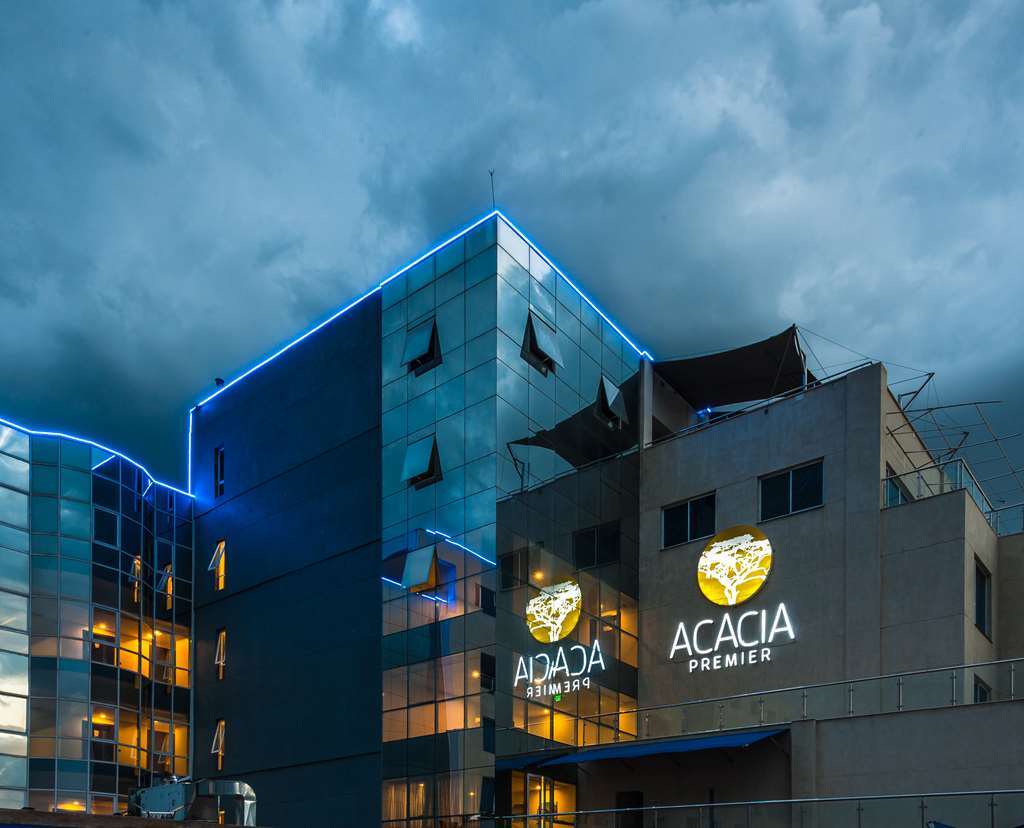 Acacia Premier Hotel Кісуму Екстер'єр фото